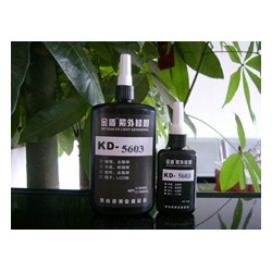 可以粘PC有哪些膠水，PC與玻璃該怎么粘，玻璃粘PC膠水