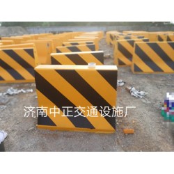 雄安新區公路水泥隔離墩廠家-水泥隔離墩穿管