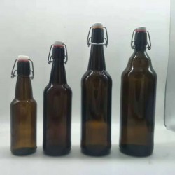 棕色玻璃酒瓶，白酒瓶，茶色啤酒瓶